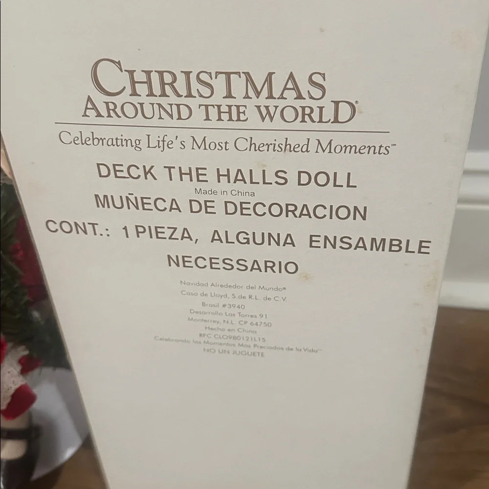 VINTAGE 1999 Christmas Around the world Deck the halls doll on stand